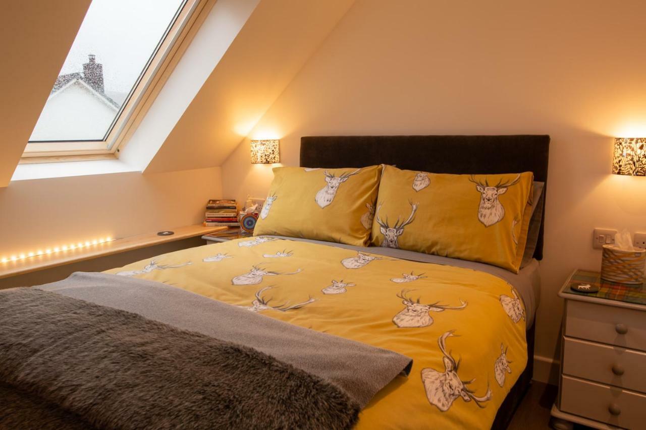 Allt Mor Rentals - Chalet With Hot Tub, And Studio Apartment No Hot Tub Roybridge Dış mekan fotoğraf
